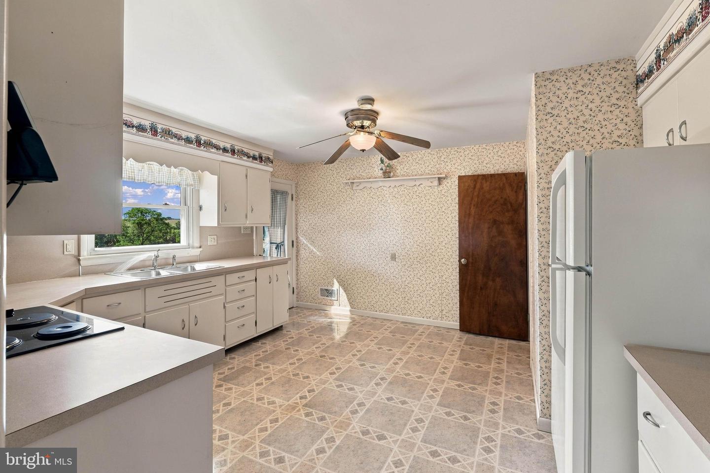 936 Letort Rd Property Photo 13