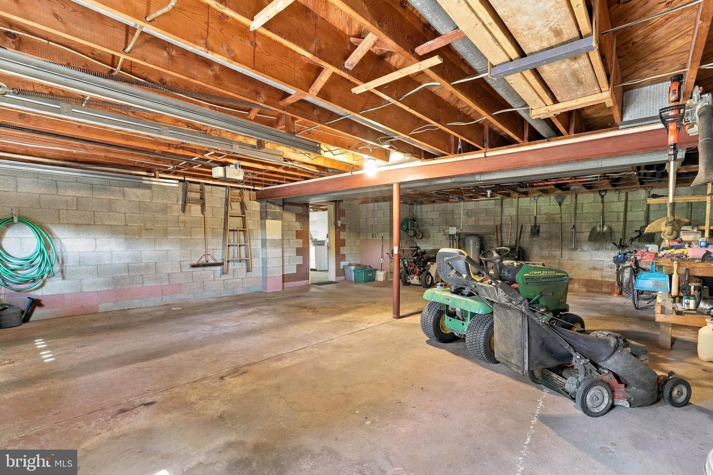 936 Letort Rd Property Photo 34