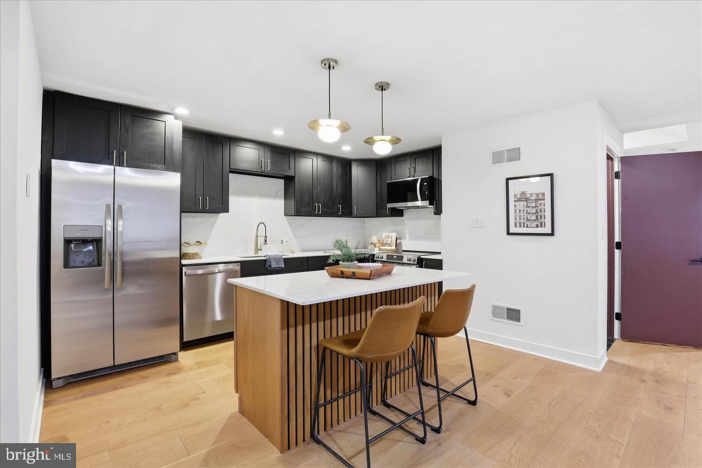 16 E Walnut St Property Photo 15