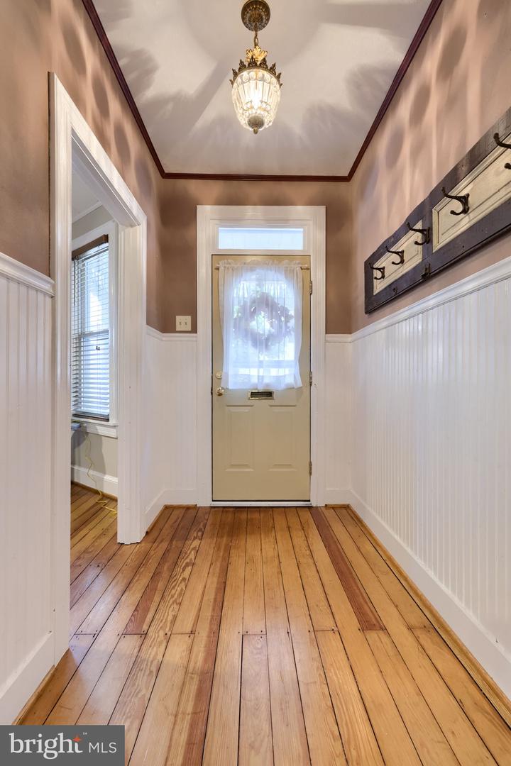 26 W Orange St Property Photo 4