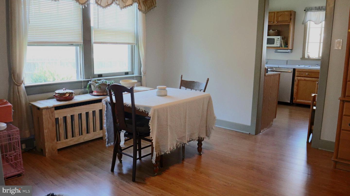 211 Broad St Property Photo 12