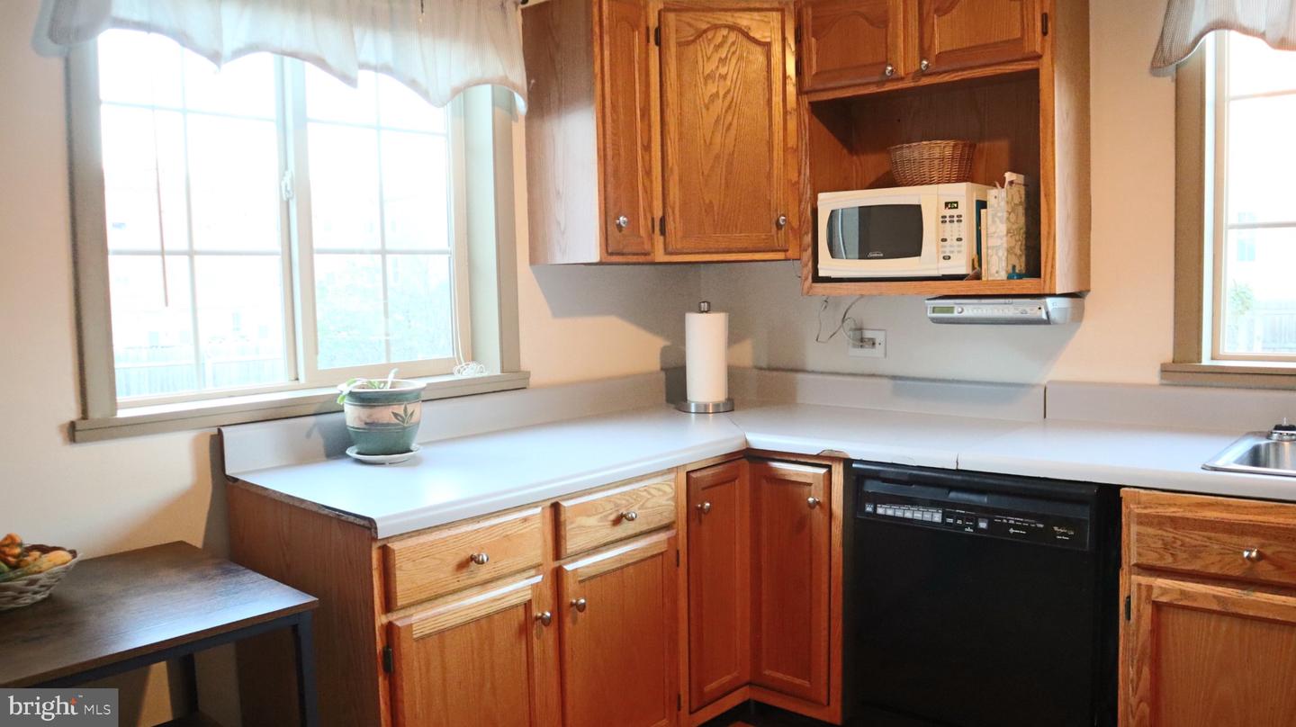 211 Broad St Property Photo 15