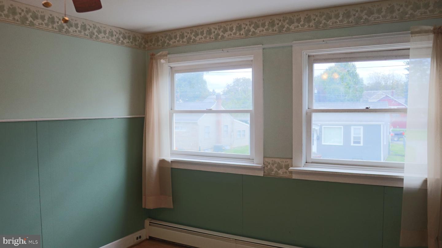 211 Broad St Property Photo 31