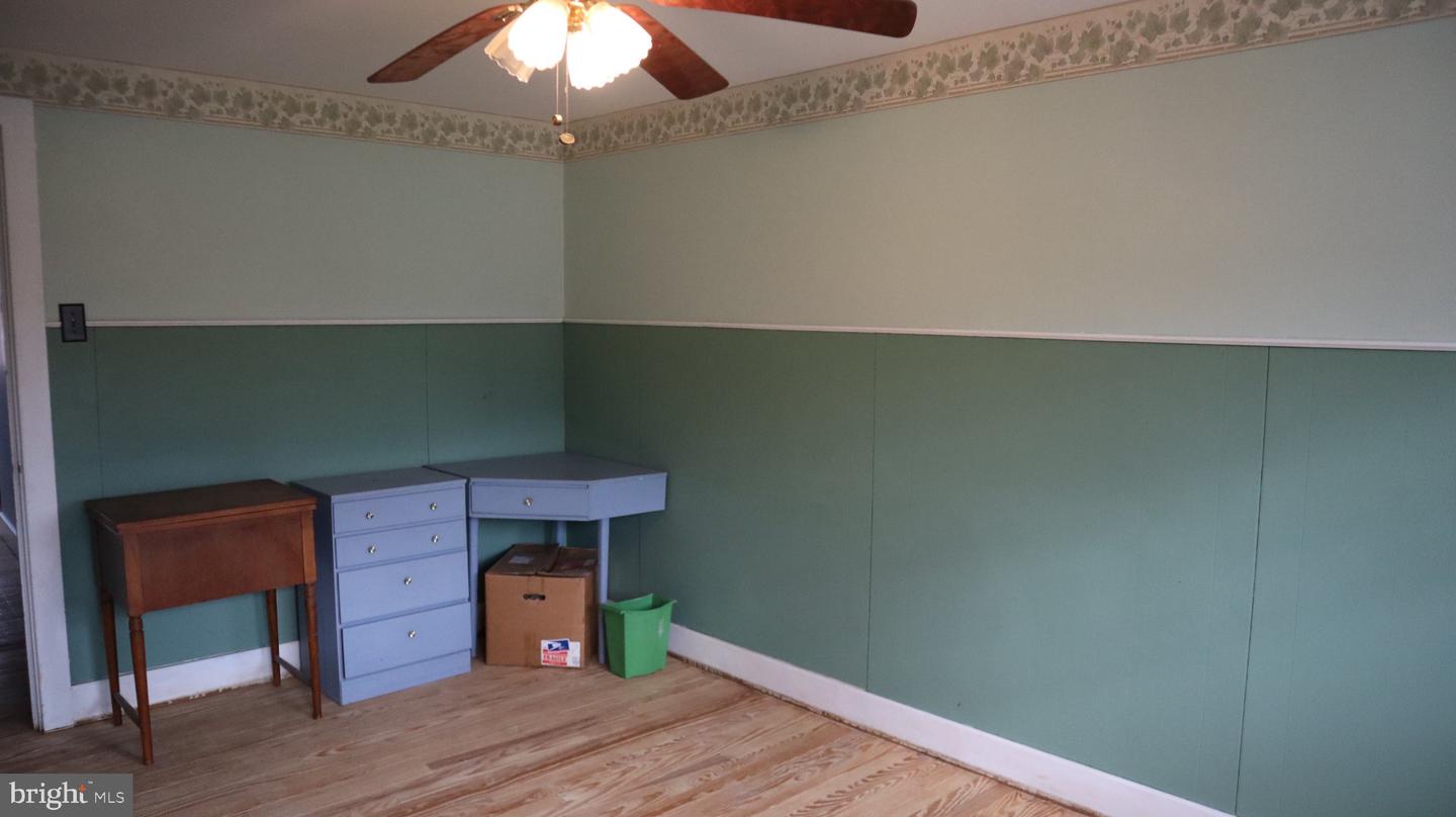 211 Broad St Property Photo 32
