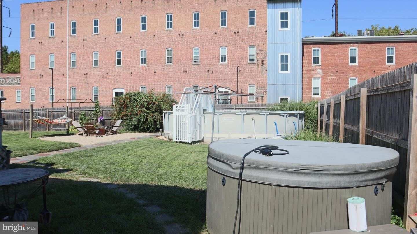 211 Broad St Property Photo 53