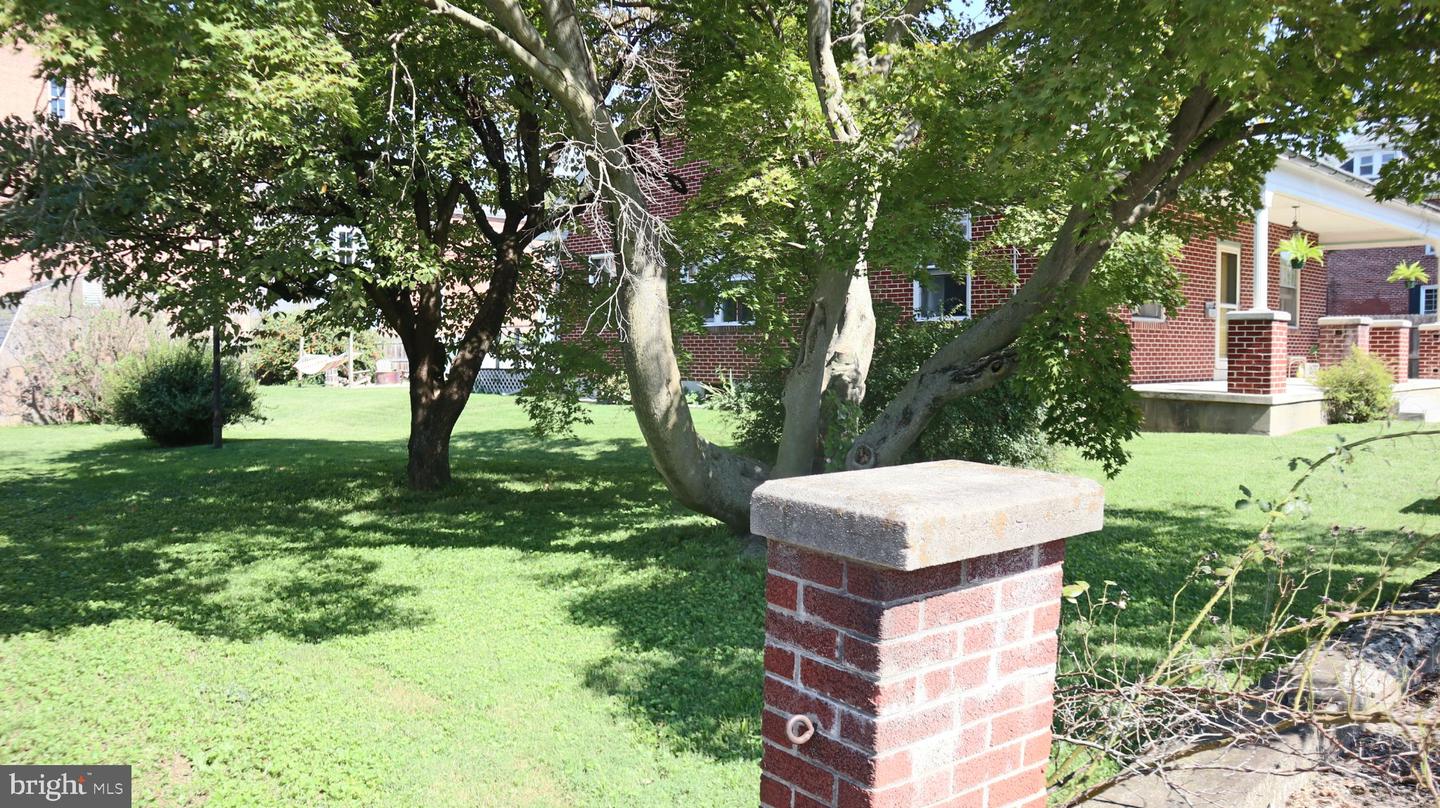 211 Broad St Property Photo 54