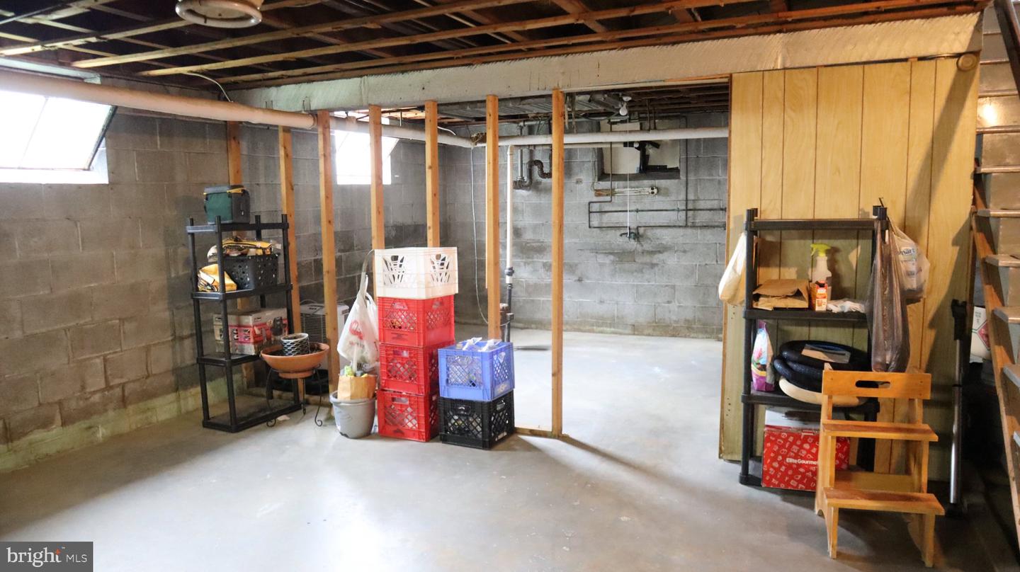 211 Broad St Property Photo 55