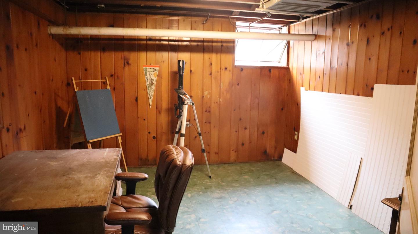 211 Broad St Property Photo 61