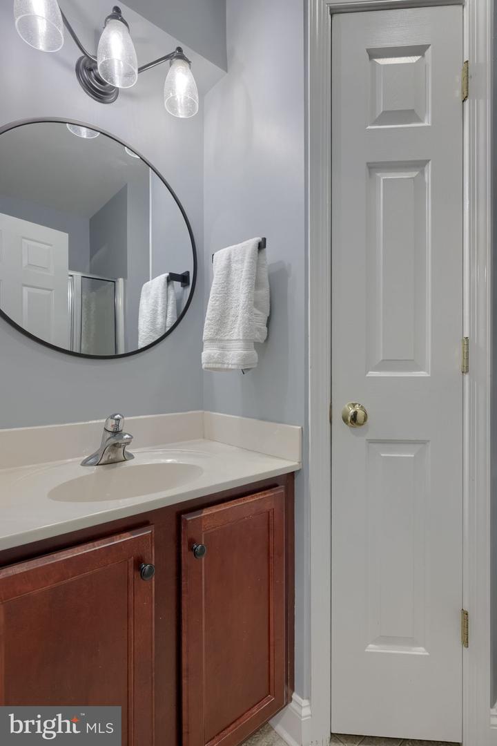 22 Windsor Ln Property Photo 61