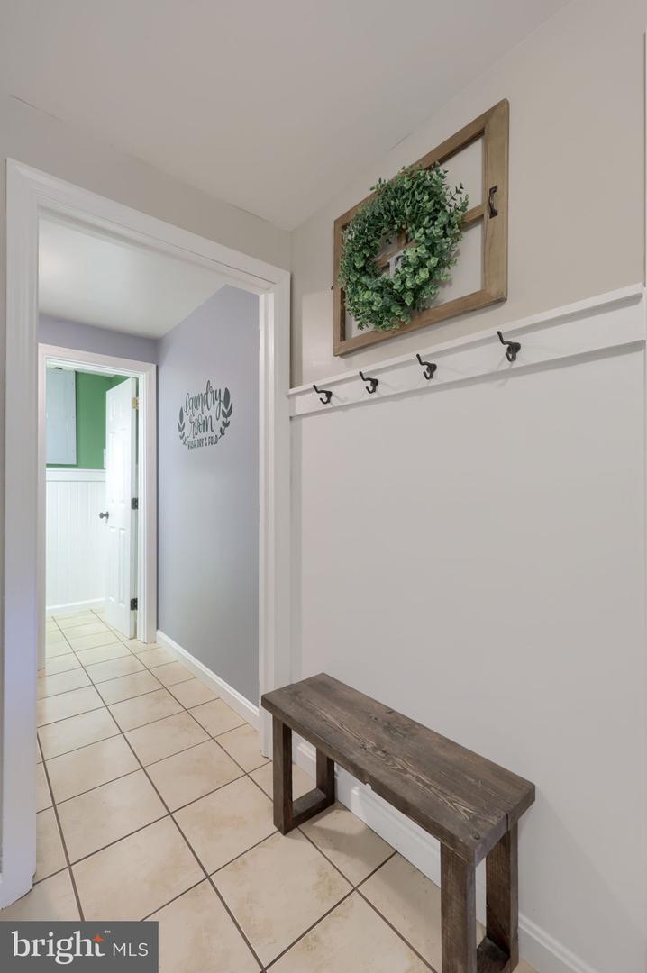 303 Broad St Property Photo 36