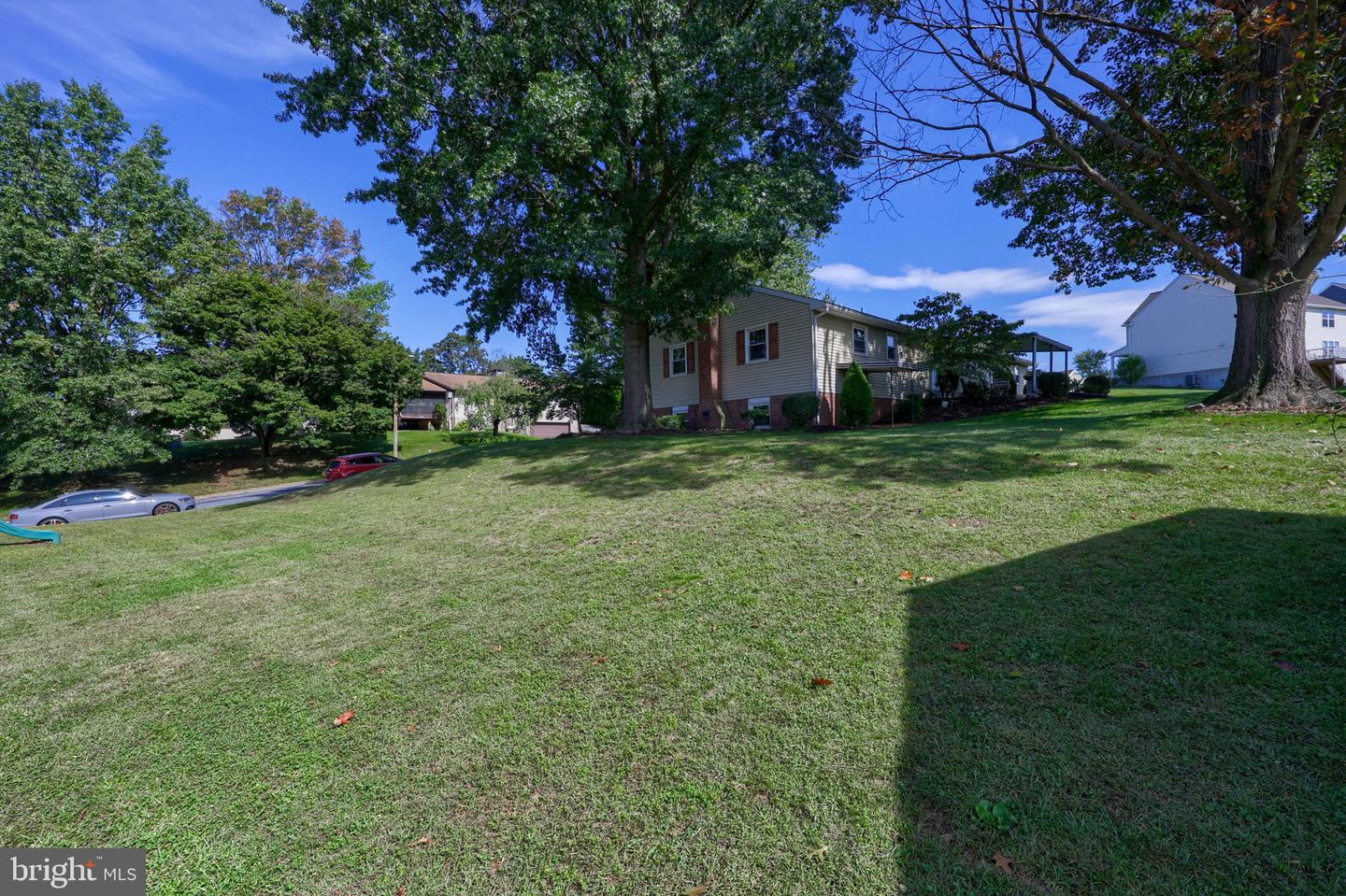 303 Broad St Property Photo 41