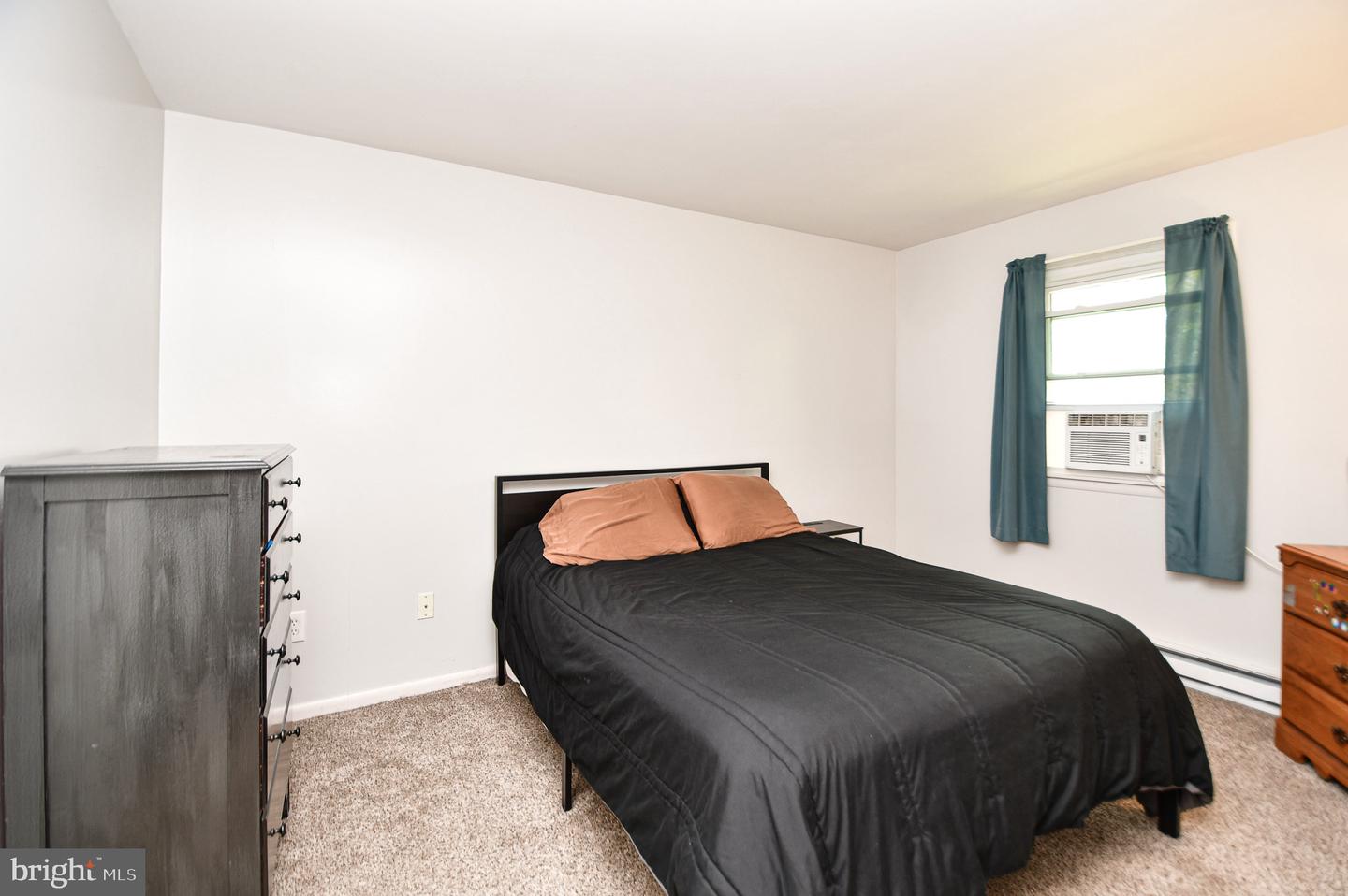 444 S Plum St Property Photo 16