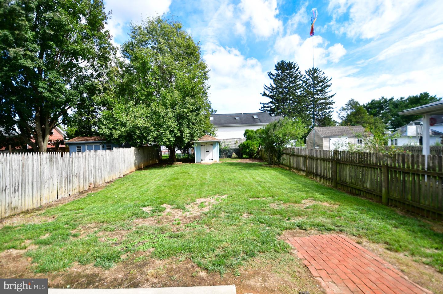 444 S Plum St Property Photo 25