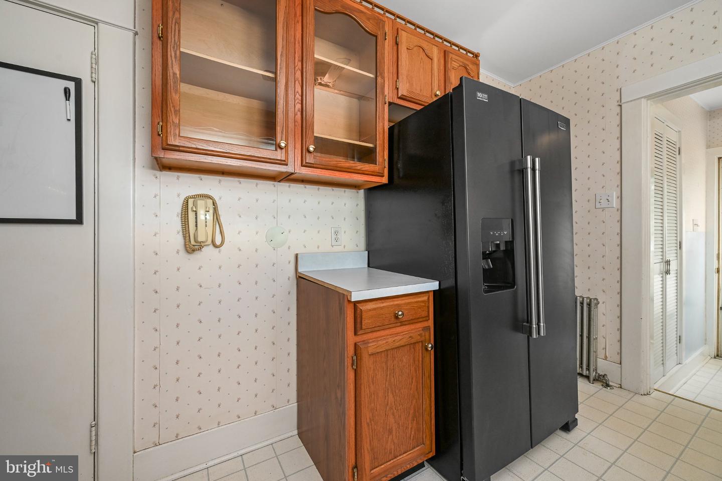 1760 Temple Ave Property Photo 8