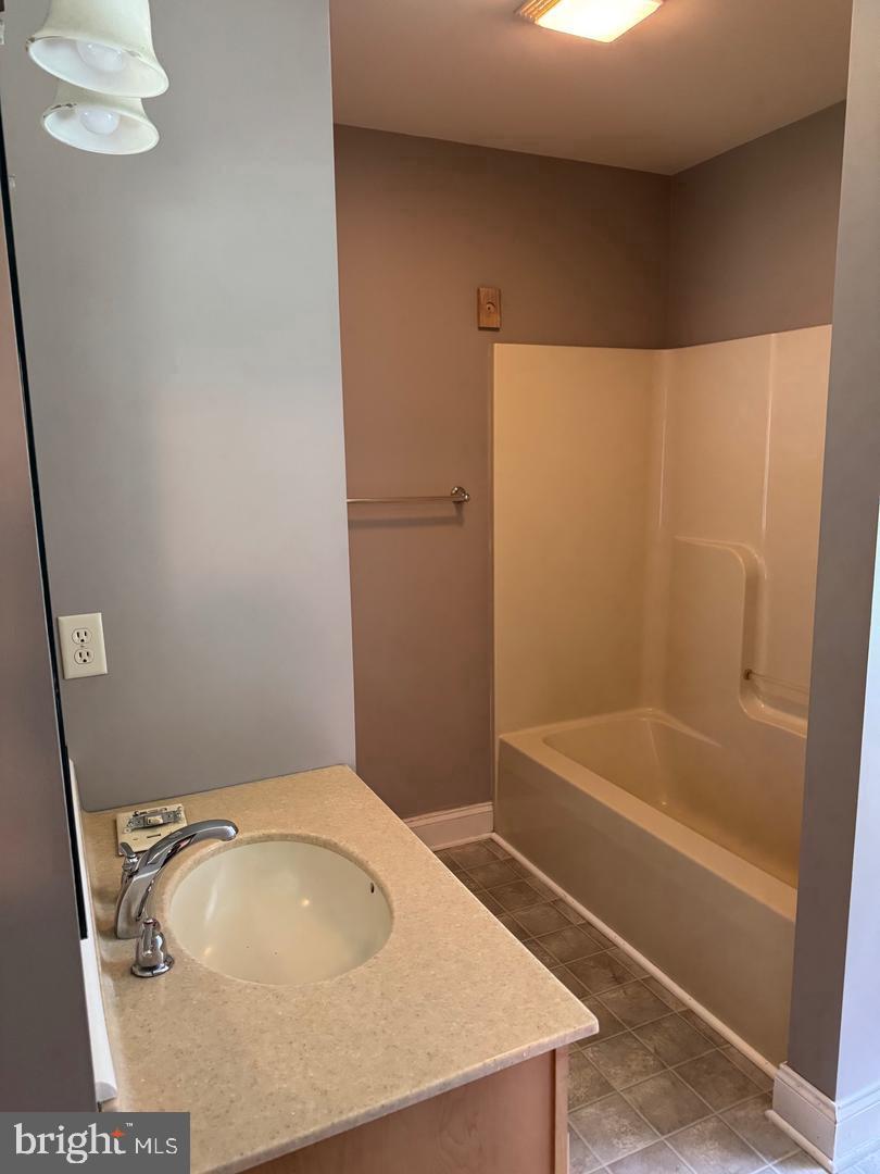 124 Good Rd Property Photo 22