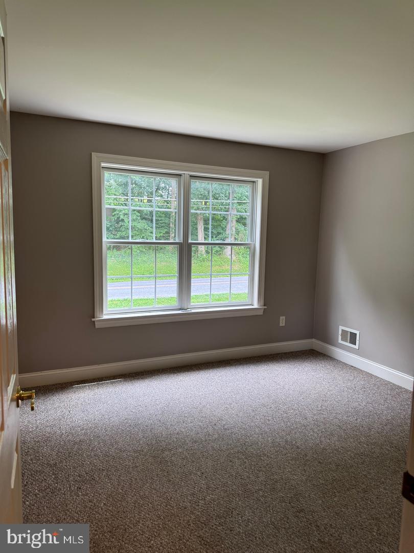 124 Good Rd Property Photo 26