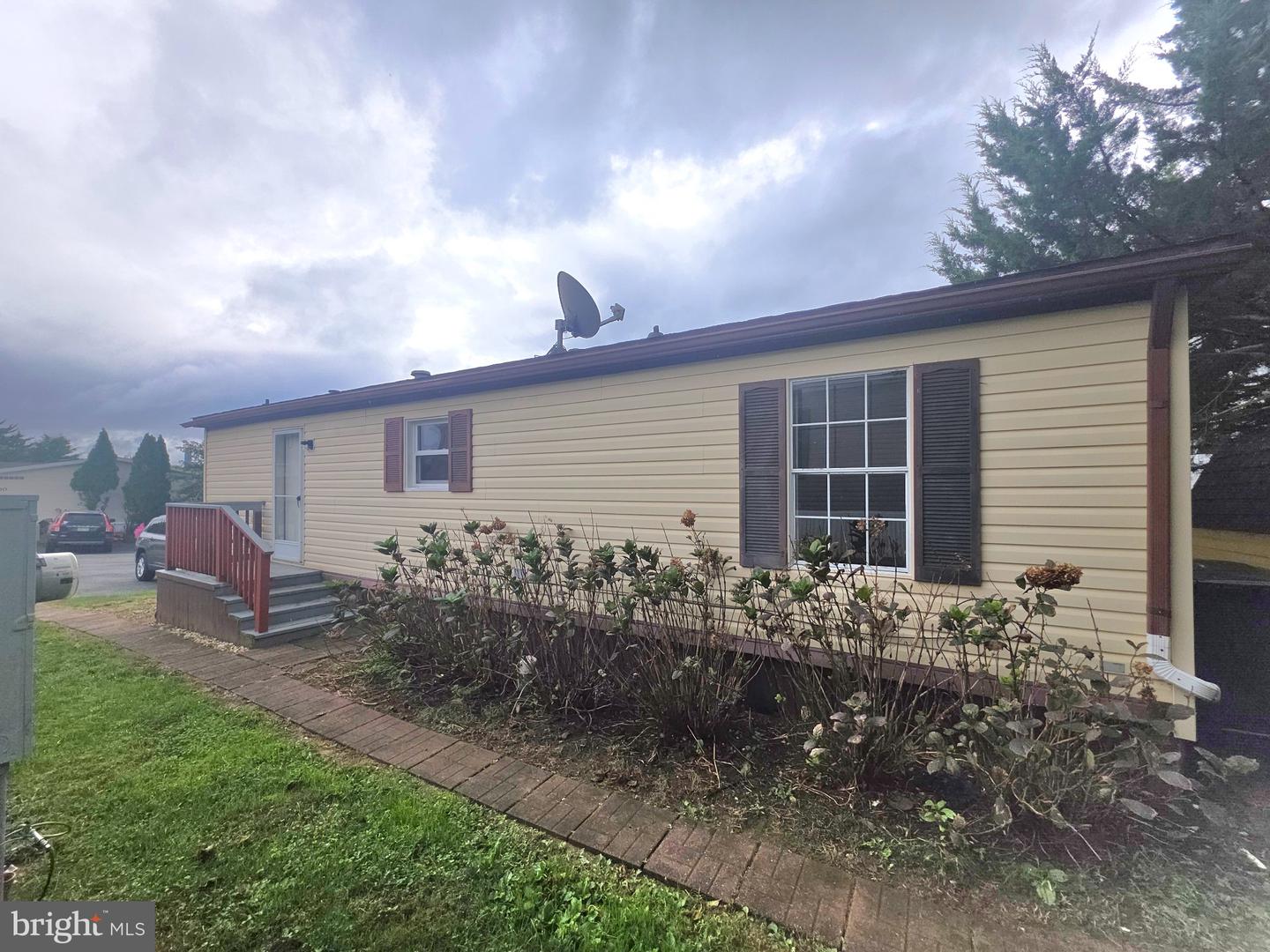 101 Jemfield Ct Property Photo 8