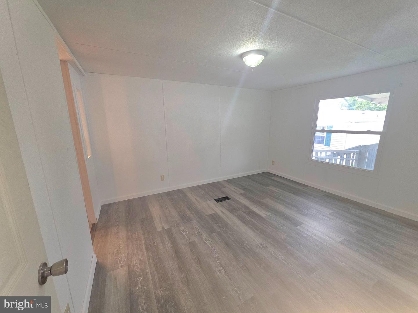 101 Jemfield Ct Property Photo 28