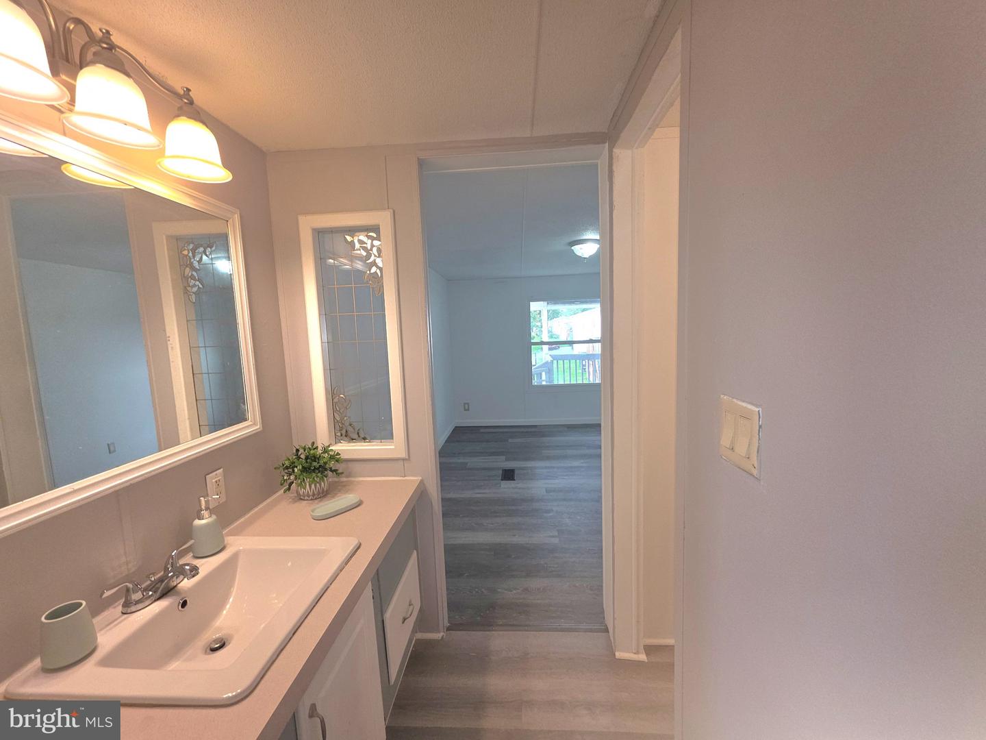101 Jemfield Ct Property Photo 33