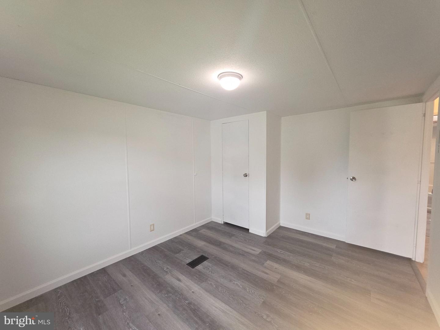 101 Jemfield Ct Property Photo 39