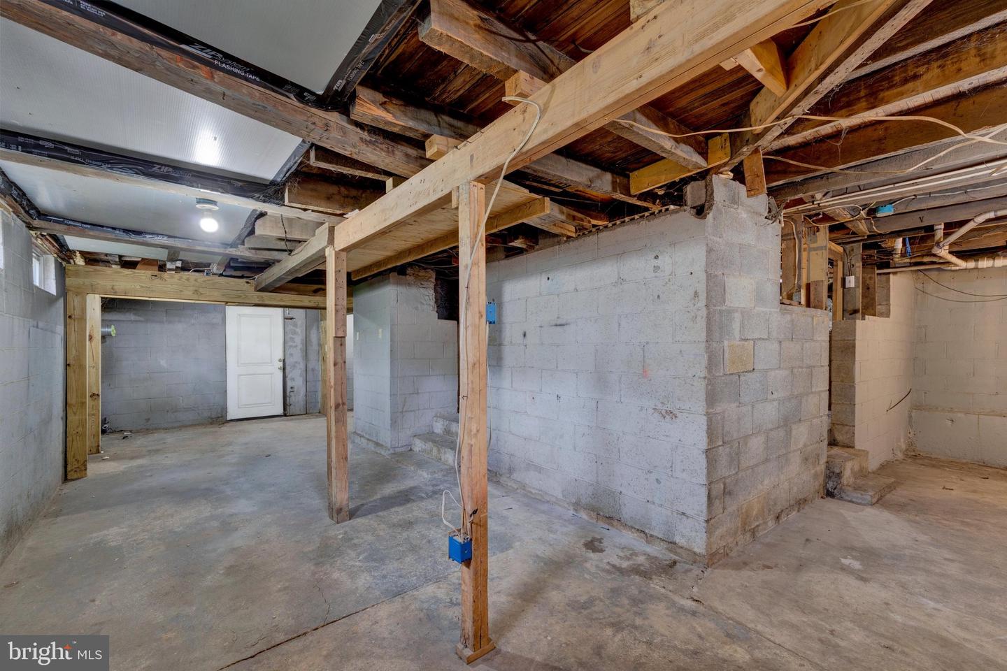 PALA2096122 Property Photo 27