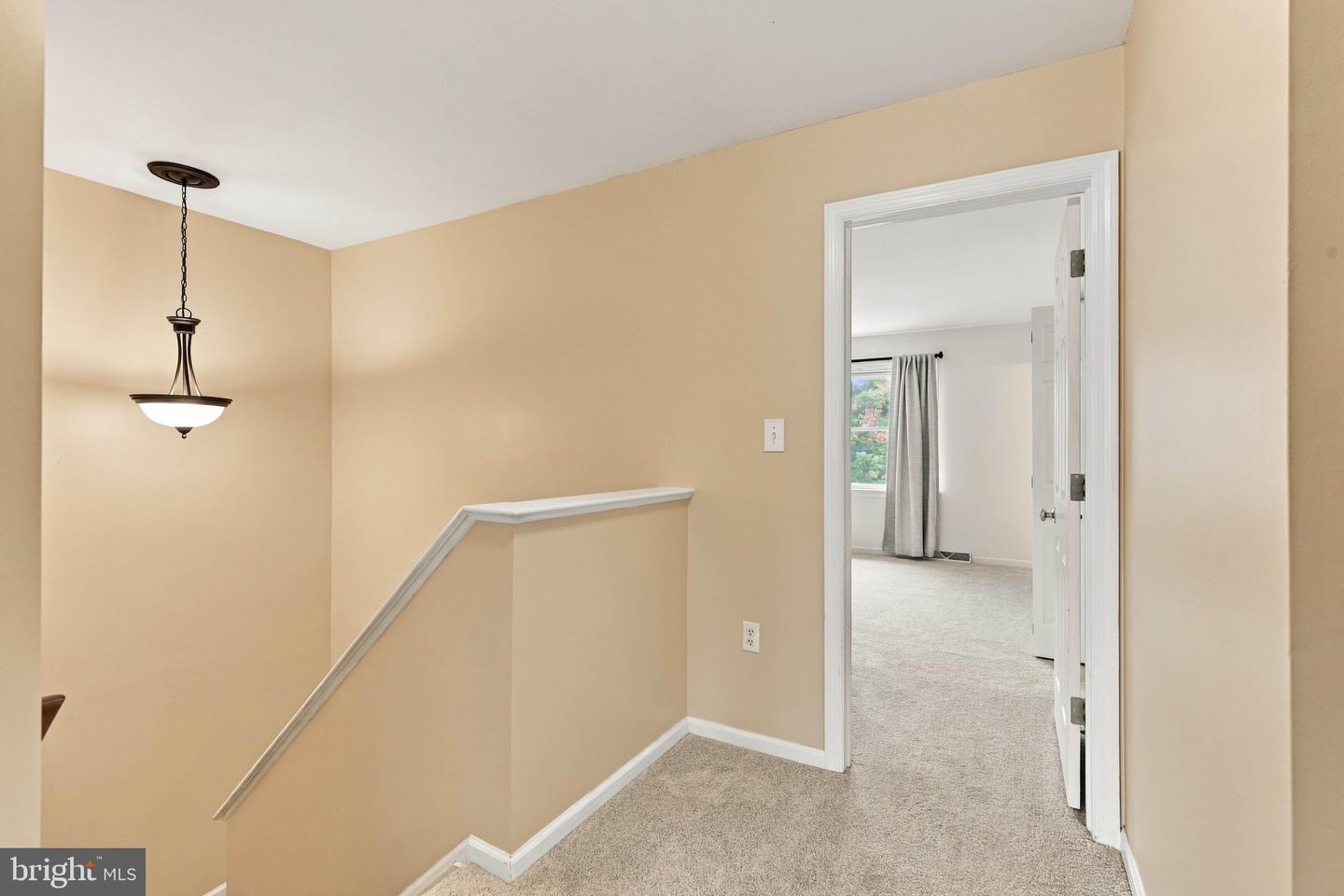 488 Hillside Dr Property Photo 23