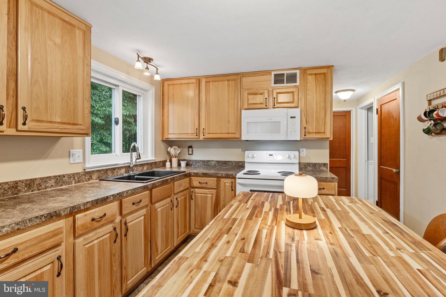 1685 Dry Tavern Rd Property Photo 7