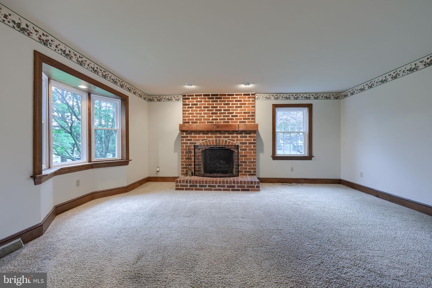 526 Ashton Pl Property Photo 22