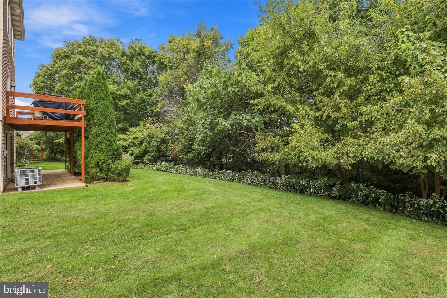 150 Treetops Dr Property Photo 2