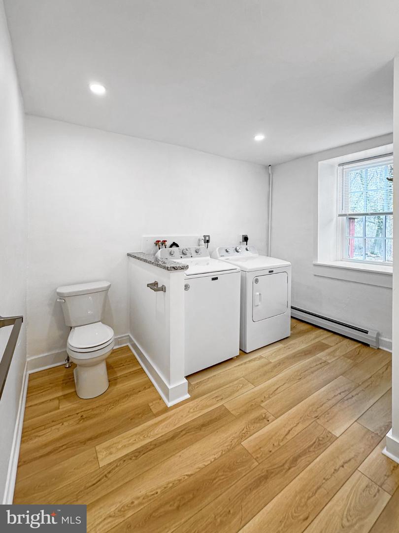 171 Engle Ln Property Photo 11
