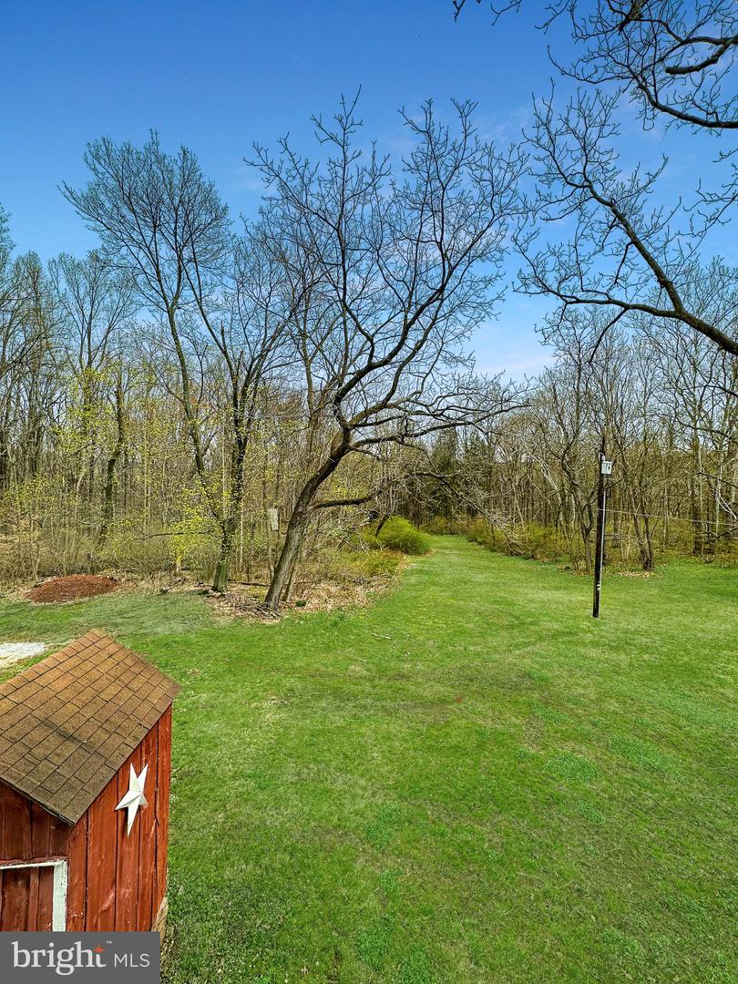 171 Engle Ln Property Photo 14