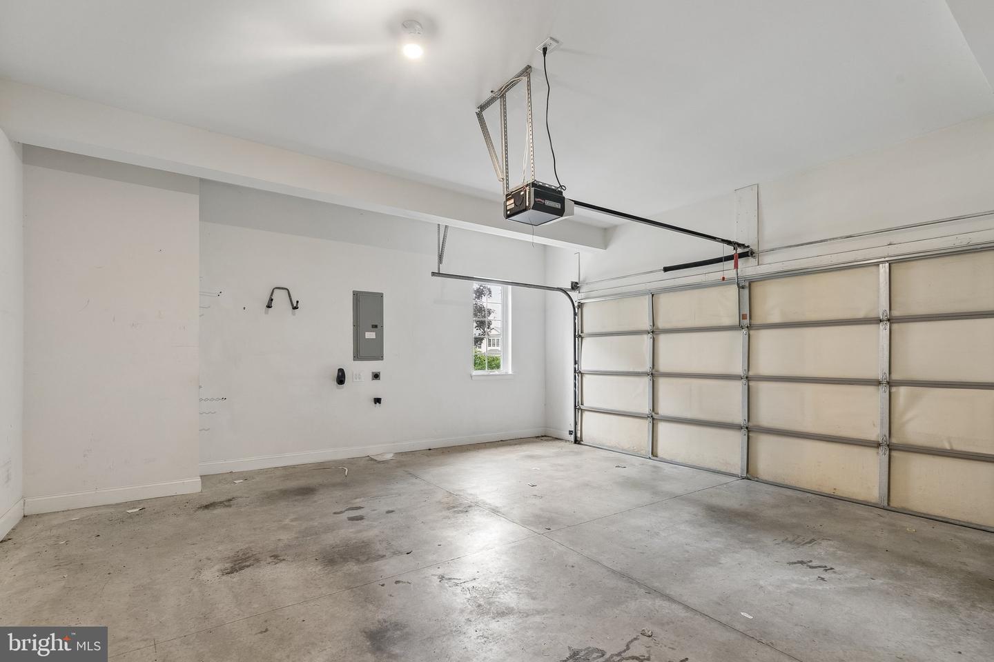 1089 Stillwood Cir Property Photo 12