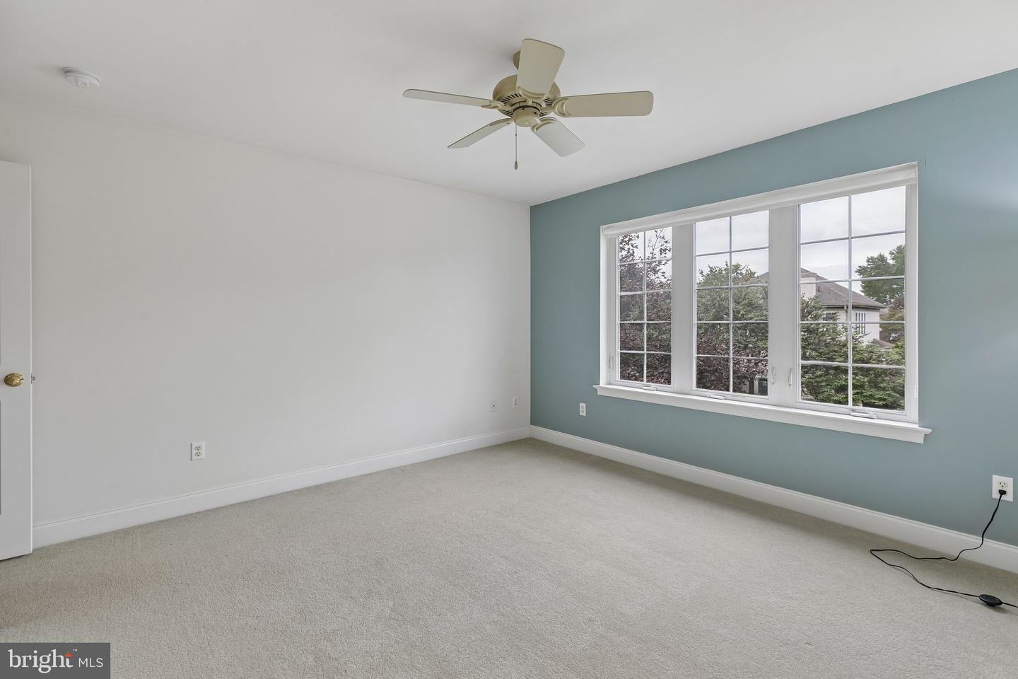 1089 Stillwood Cir Property Photo 34