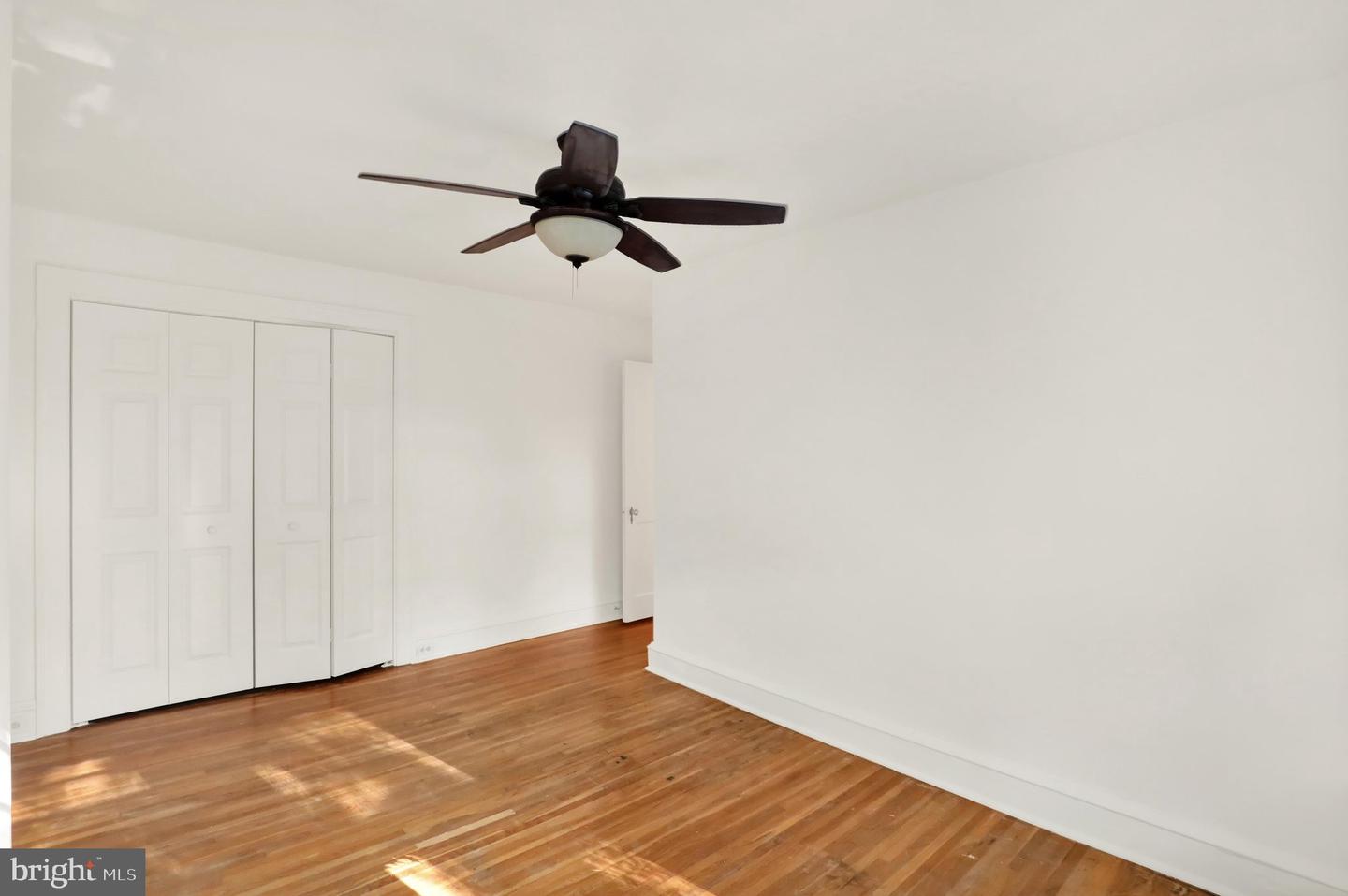 555 Burrowes Ave Property Photo 19