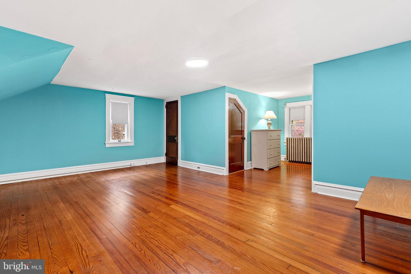 647 State St Property Photo 23