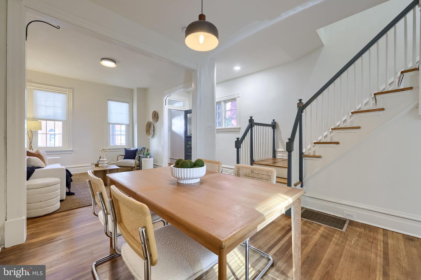 514 W King St Property Photo 16