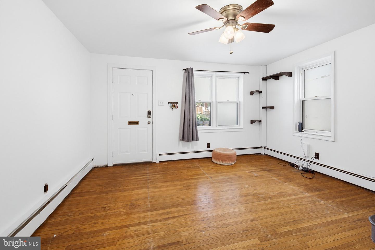 920 Union St Property Photo 6