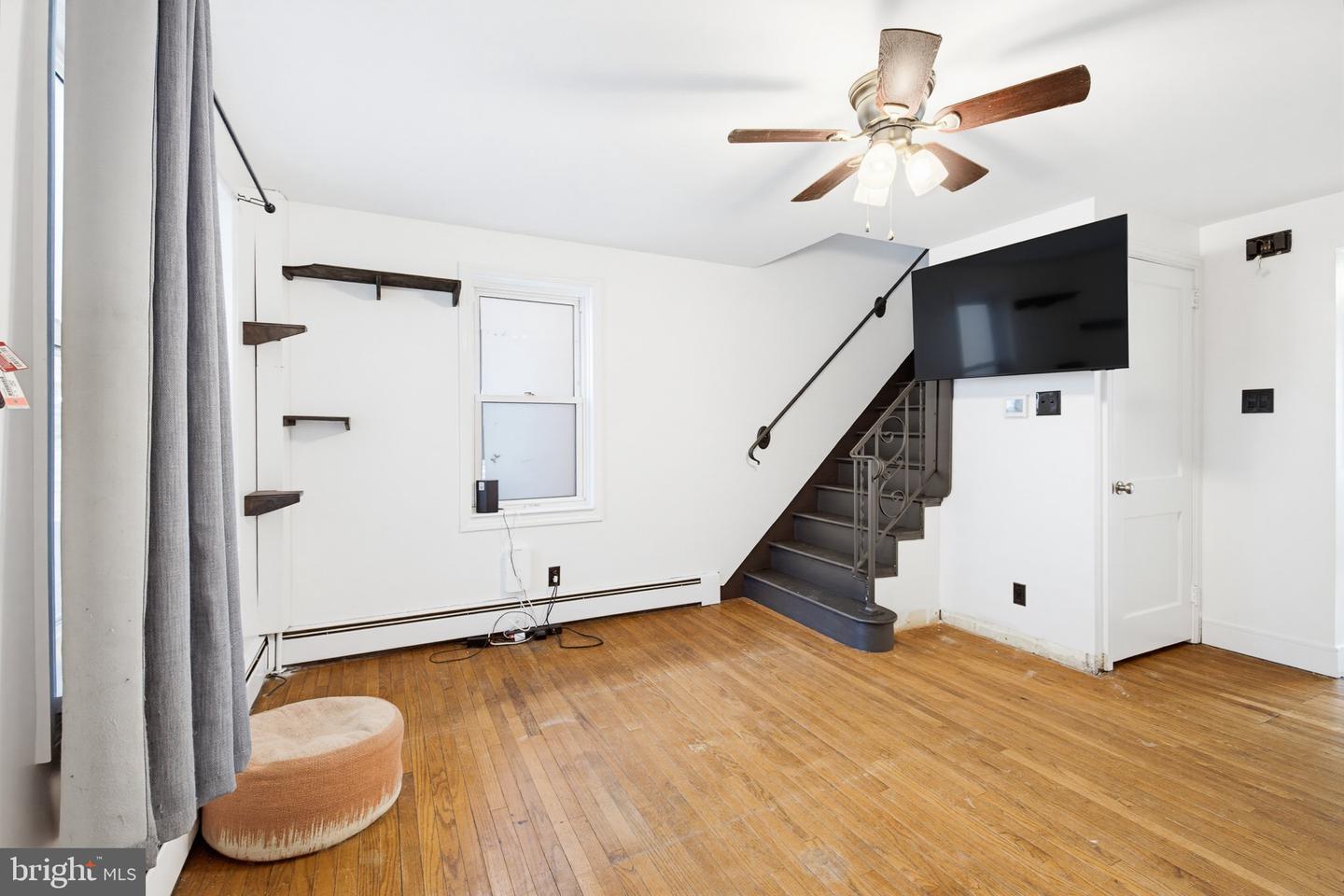 920 Union St Property Photo 8