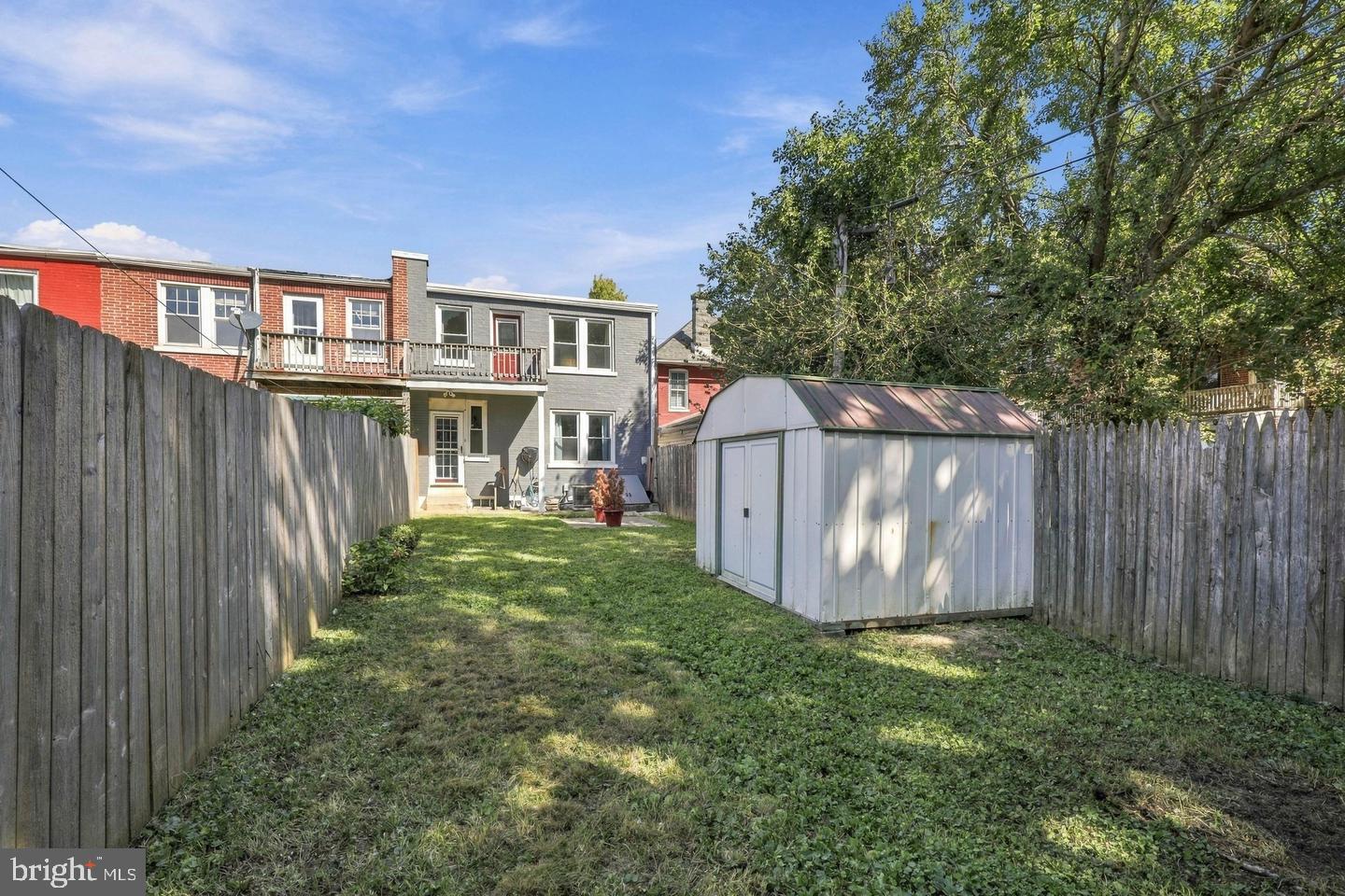 148 E Ross St Property Photo 38