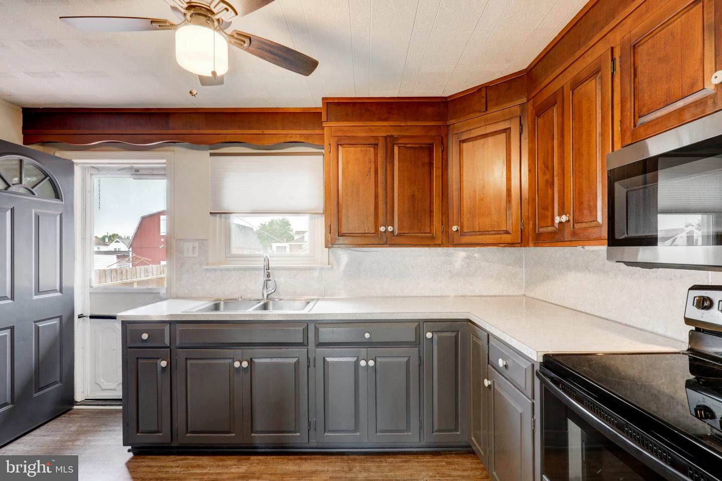 328 Brimmer Ave Property Photo 8
