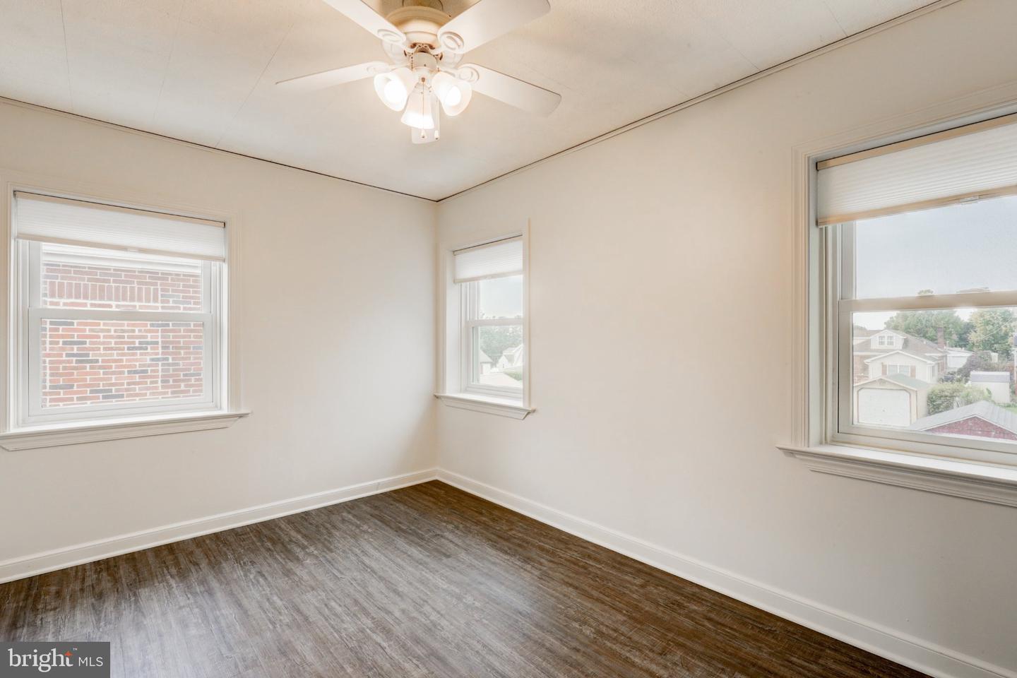 328 Brimmer Ave Property Photo 13