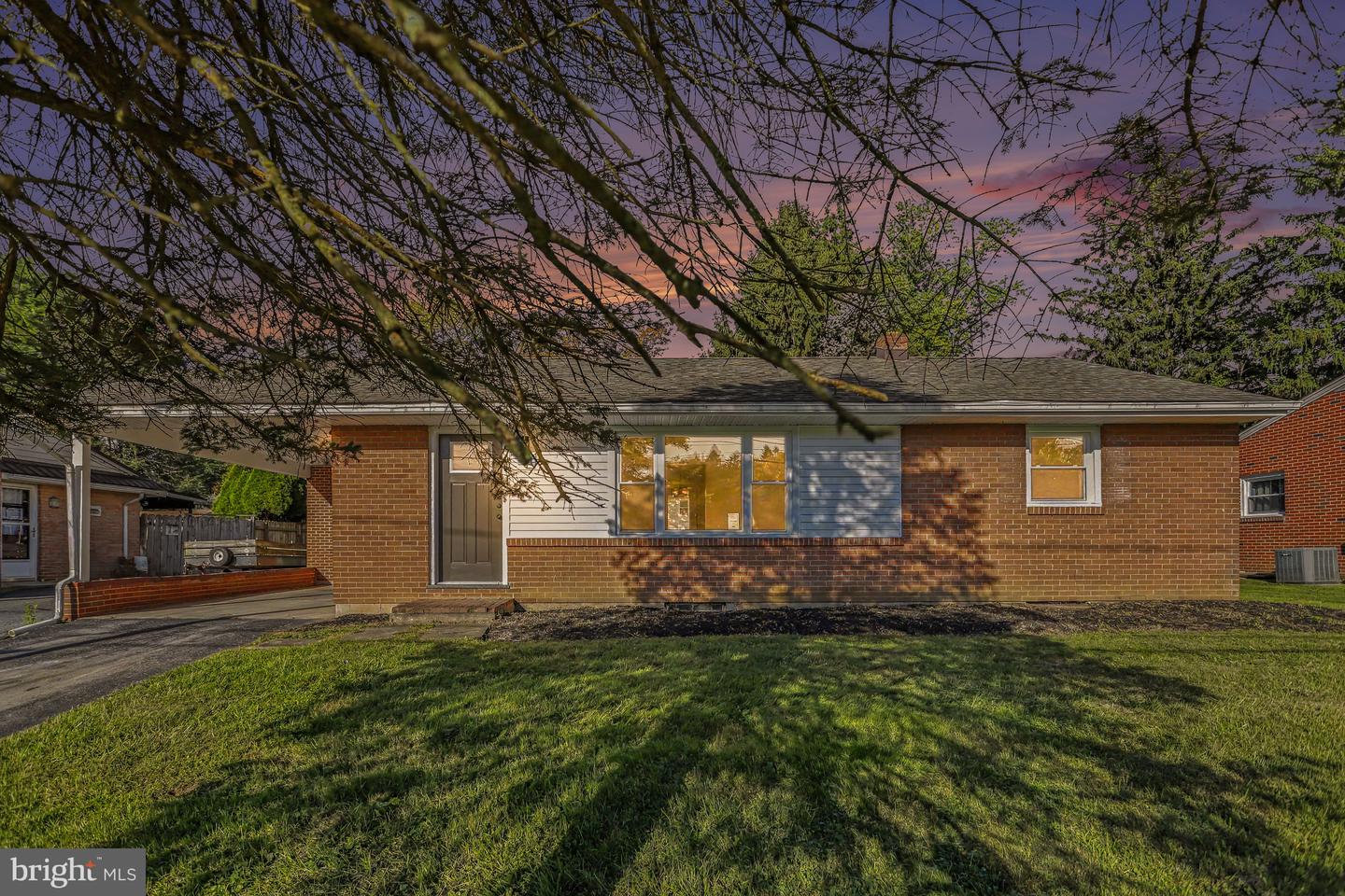 510 BERMUDA RD Property Photo 1