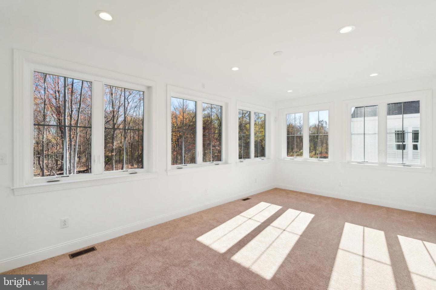 4410 Taviston Ct E Property Photo 27