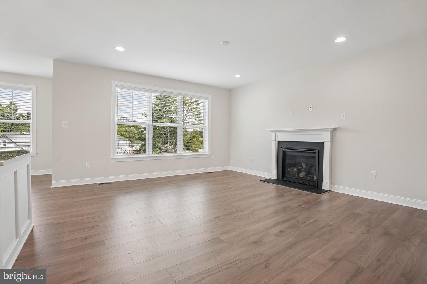 120 Ashford Drive Property Photo 16