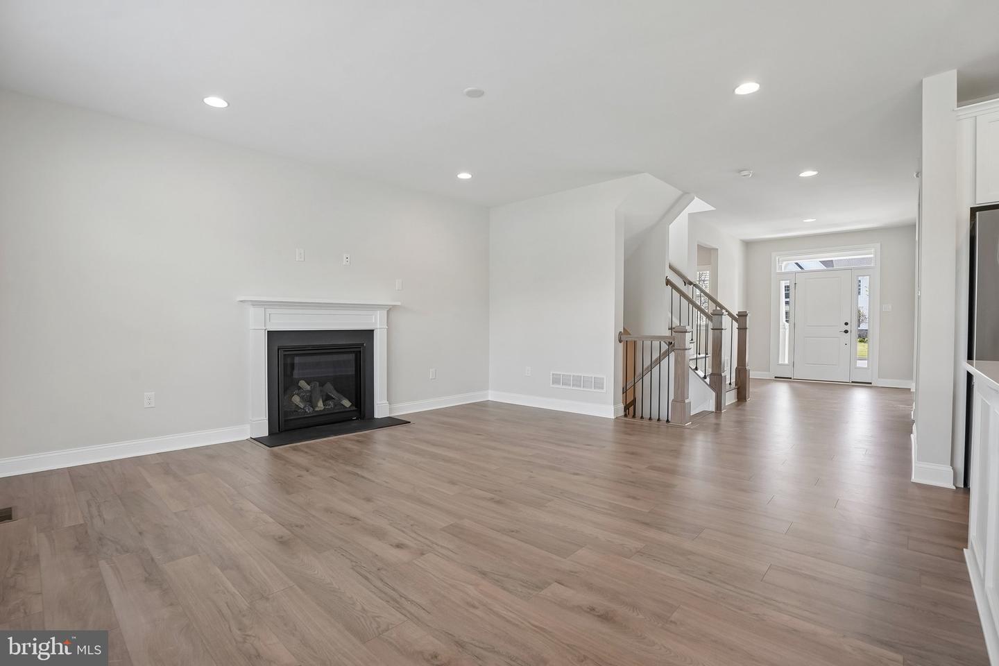120 Ashford Drive Property Photo 17
