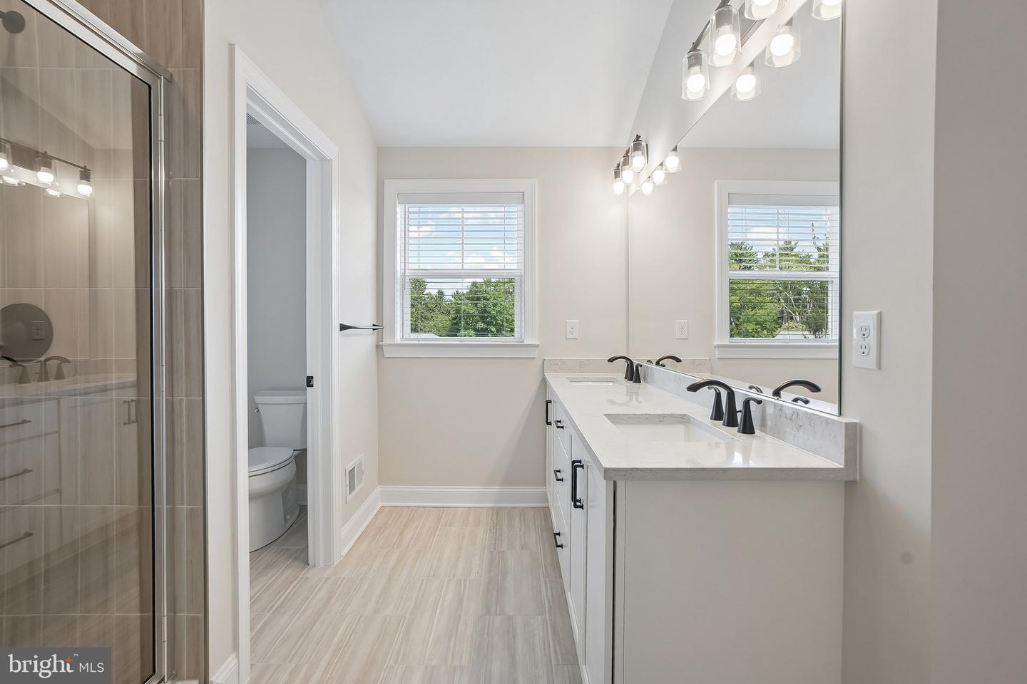 120 Ashford Drive Property Photo 38
