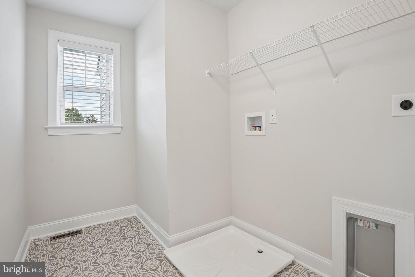 120 Ashford Drive Property Photo 55