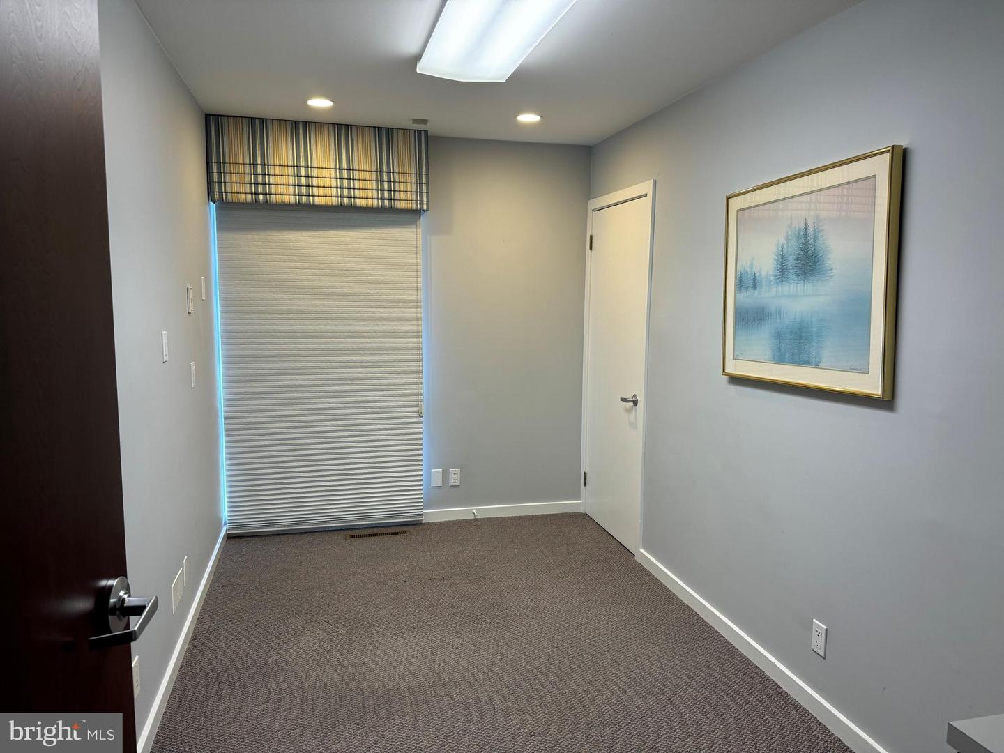 522 Delaware Ave #office #1 Property Photo 2