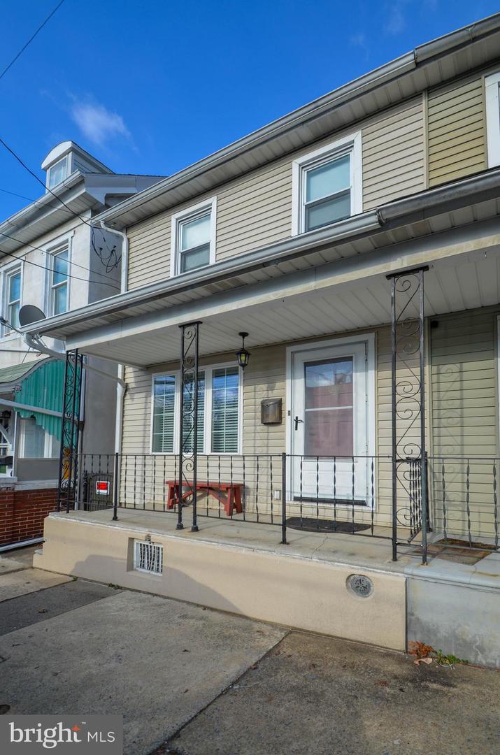 308 Church St Property Photo