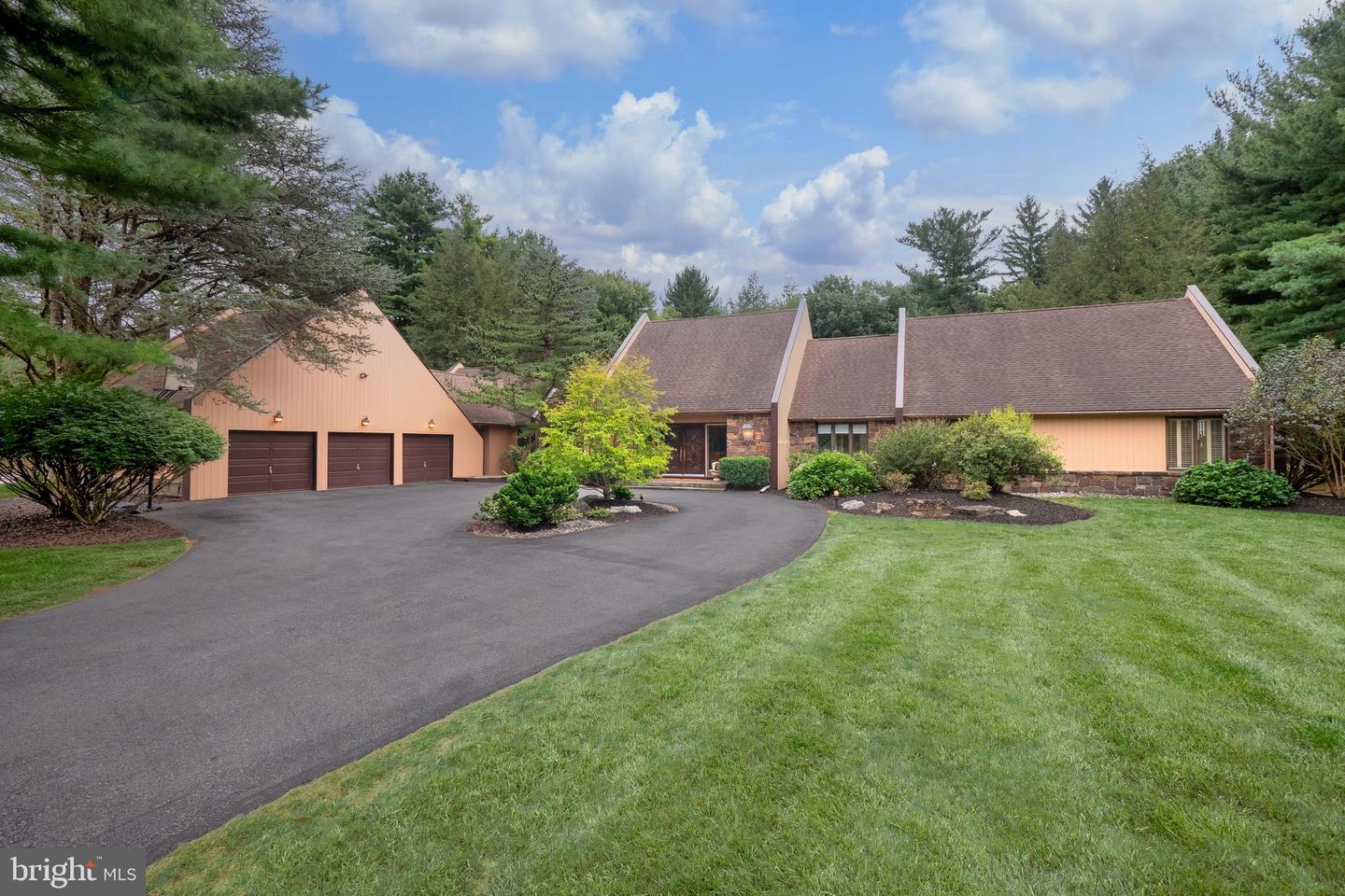 Salisbury Township Real Estate Listings Main Image